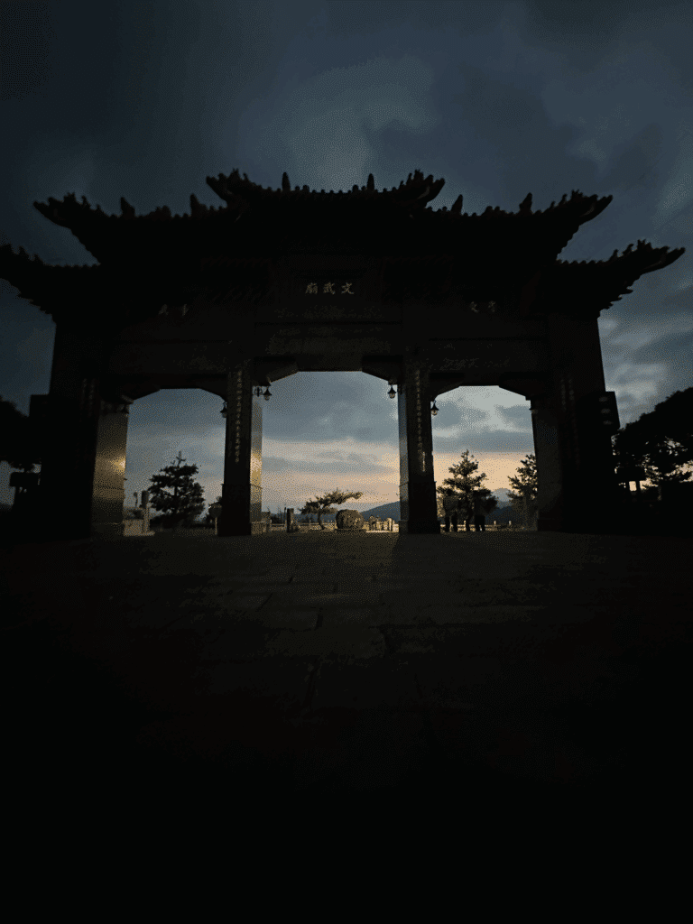 ci marathon 2025 china airlines taipei taipeh taiwan reise sightseeing longshan tempel 13