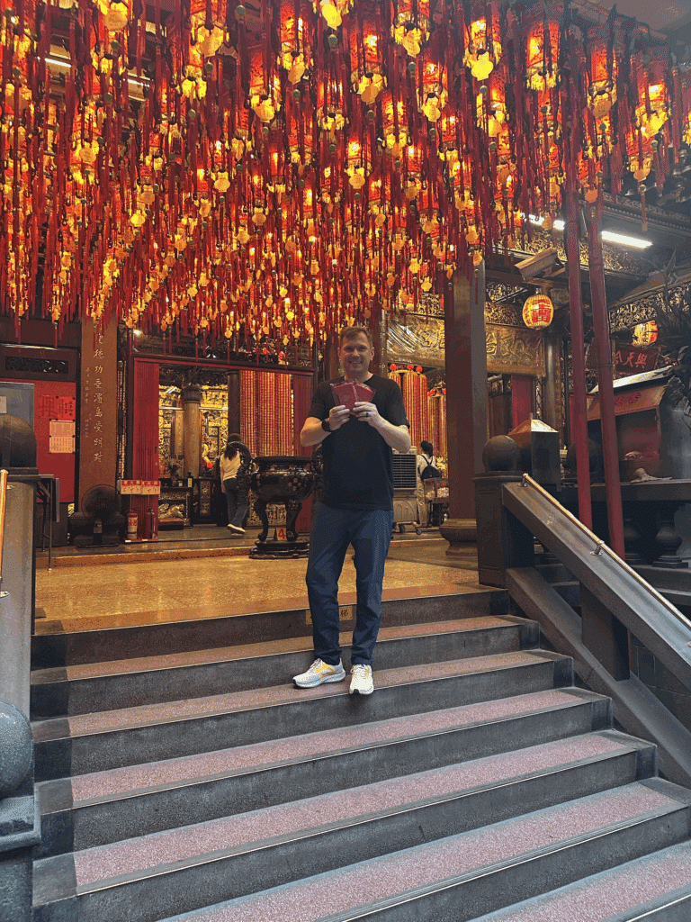 ci marathon 2025 china airlines taipei taipeh taiwan tempel