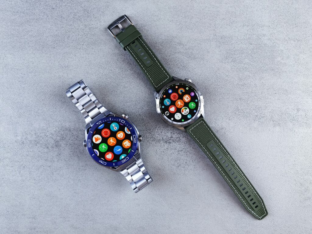Sportuhren richtig tragen: Welche Armbänder eignen sich fürs Training? 2 sportuhren armband armbaender garmin polar apple watch smartwatch laufen fitness gym training ausschlag