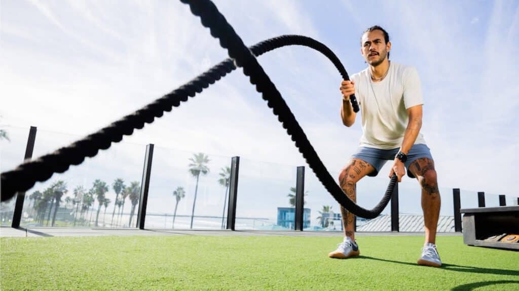 Starke Füße, starkes Training: Warum Standfestigkeit und Barfußschuhe dein nächstes Fitness-Upgrade sind 13 Motus Strength II Vivobarefoot fitness crossfit hyrox athx barfussschuhe test erfahrungen testbericht bewertung 1