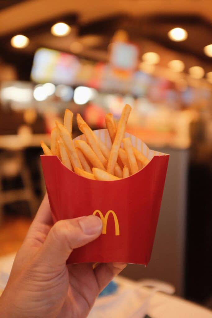 gesund essen bei mcdonalds kalorienarm gesuendeste was ist das abnehmen fitness protein liste pommes frites