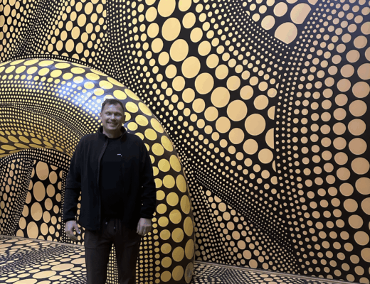 Yayoi Kusama mueum ludwig koeln 6 scaled e1777792741560