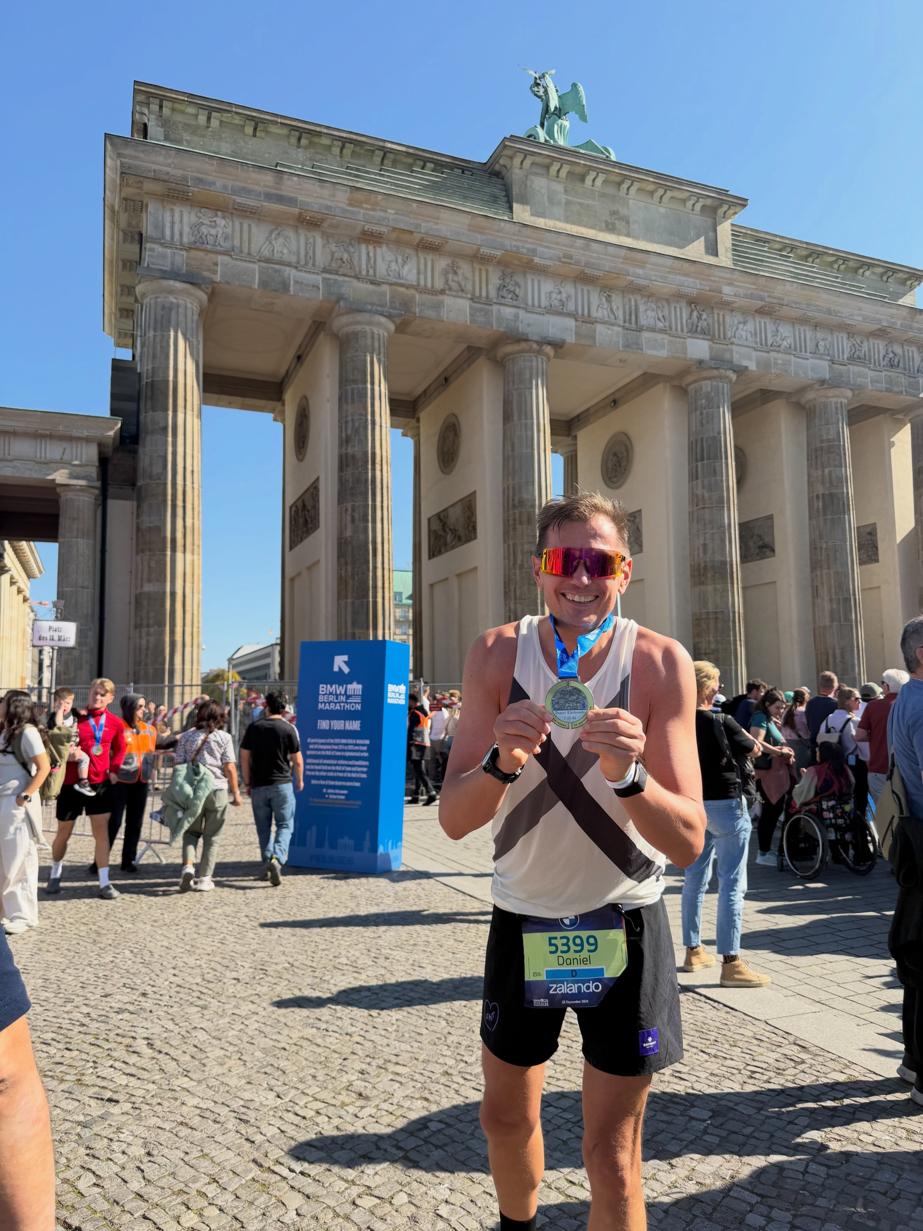Marathon, Mindset, Meilen - und plötzlich 3:21. Das lief im September 2026. 48 Berlin Marathon 2026 daniel lauf influencer laufblogger laufblog medaille 4